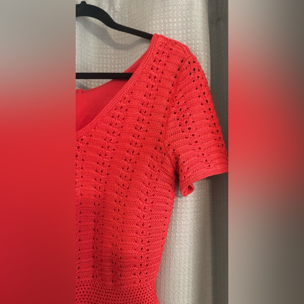NWOT Women’s TALBOTS DOUBLE-V CROCHET PEPLUM SWEATER Coral Short Sleeve Size S. - Picture 5 of 8